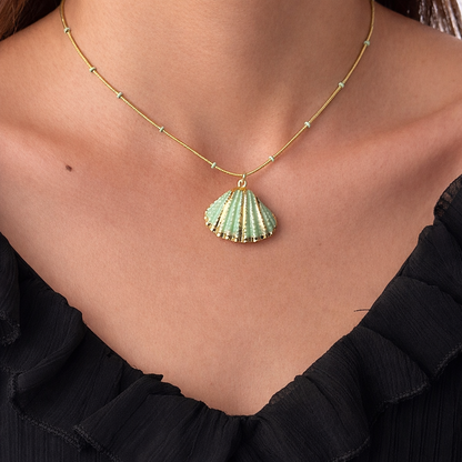 Shell necklace