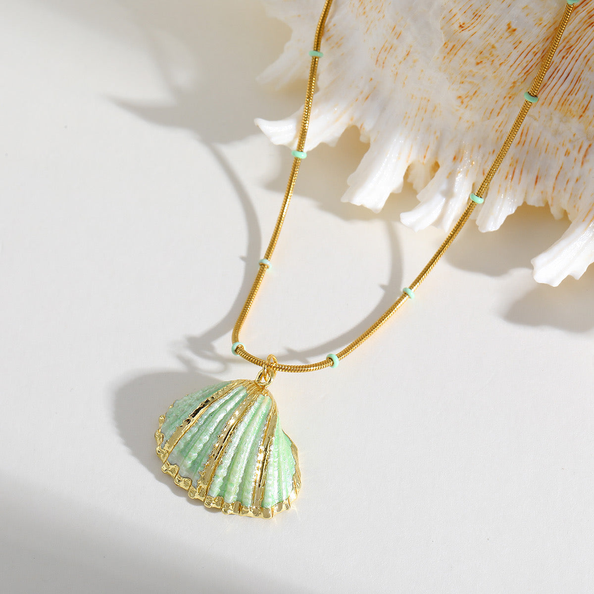 Shell necklace